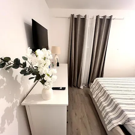 Belle Maison Avec Piscine Privative Dans Calme Et Securisee 빌라
