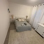 Villa Belle Maison Avec Piscine Privative Dans Calme Et Securisee *