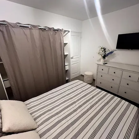 Belle Maison Avec Piscine Privative Dans Résidence Calme Et Securisee *