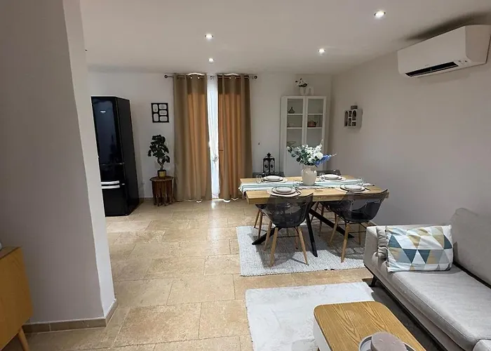Belle Maison Avec Piscine Privative Dans Calme Et Securisee فيلة سانت ماكسيم