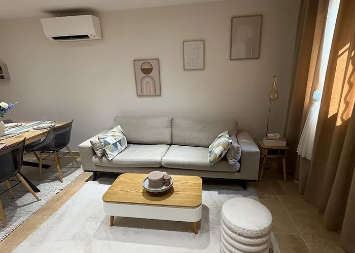 Belle Maison Avec Piscine Privative Dans Calme Et Securisee فيلة