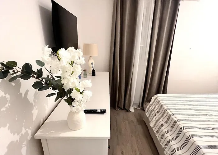 Belle Maison Avec Piscine Privative Dans Calme Et Securisee فيلة